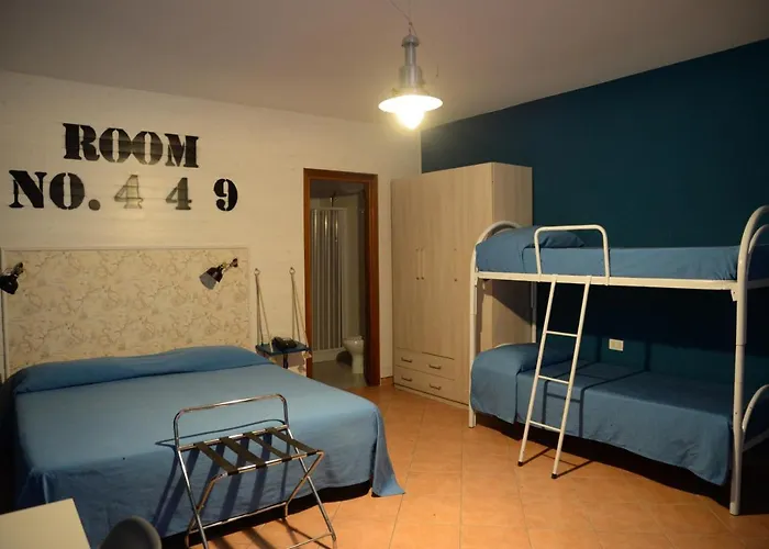 Parco vacanze Villaggio Torre Del Faro 3*