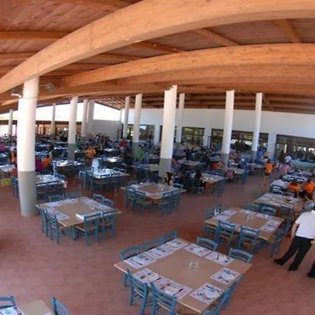 Villaggio Torre Del Faro Tatil parkı
