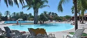 Tatil parkı Villaggio Torre Del Faro 3*